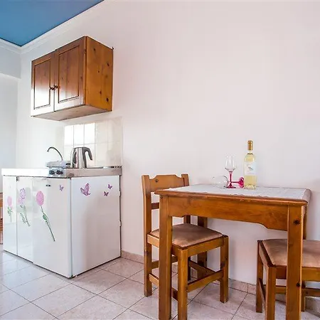 Apartment Iatridis (adults Only) *